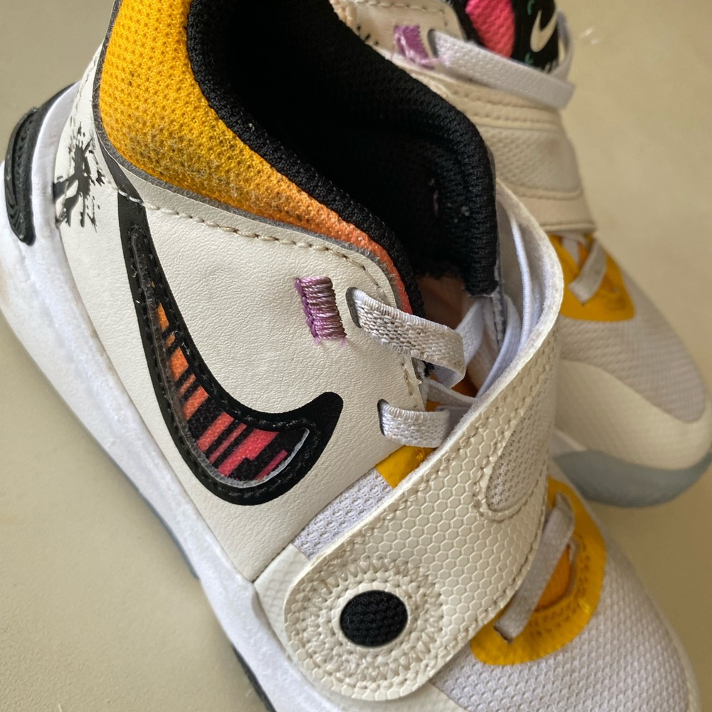 Nike Kids' White and Yellow Sneakers